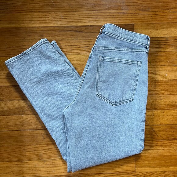Abercrombie & Fitch gray denim high rise straight leg crop, Size 10 - Picture 4 of 7
